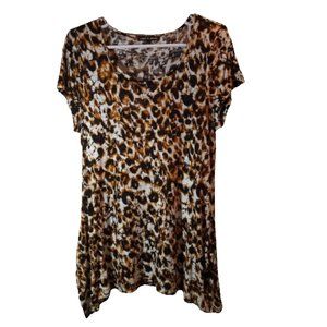 Cable & Gauge Leopard Print Shark Bite Hem Tunic LG